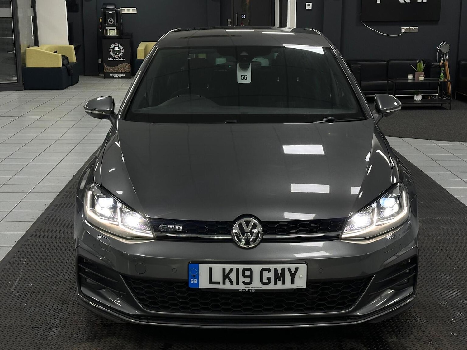 Used Volkswagen Golf 2019 for sale - 76911097: Photo 4