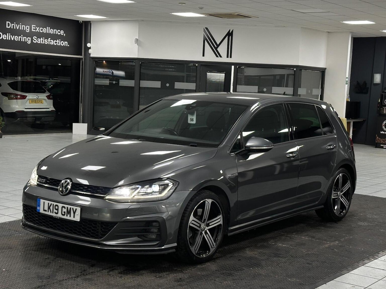 Used Volkswagen Golf 2019 for sale - 76911097: Photo 6