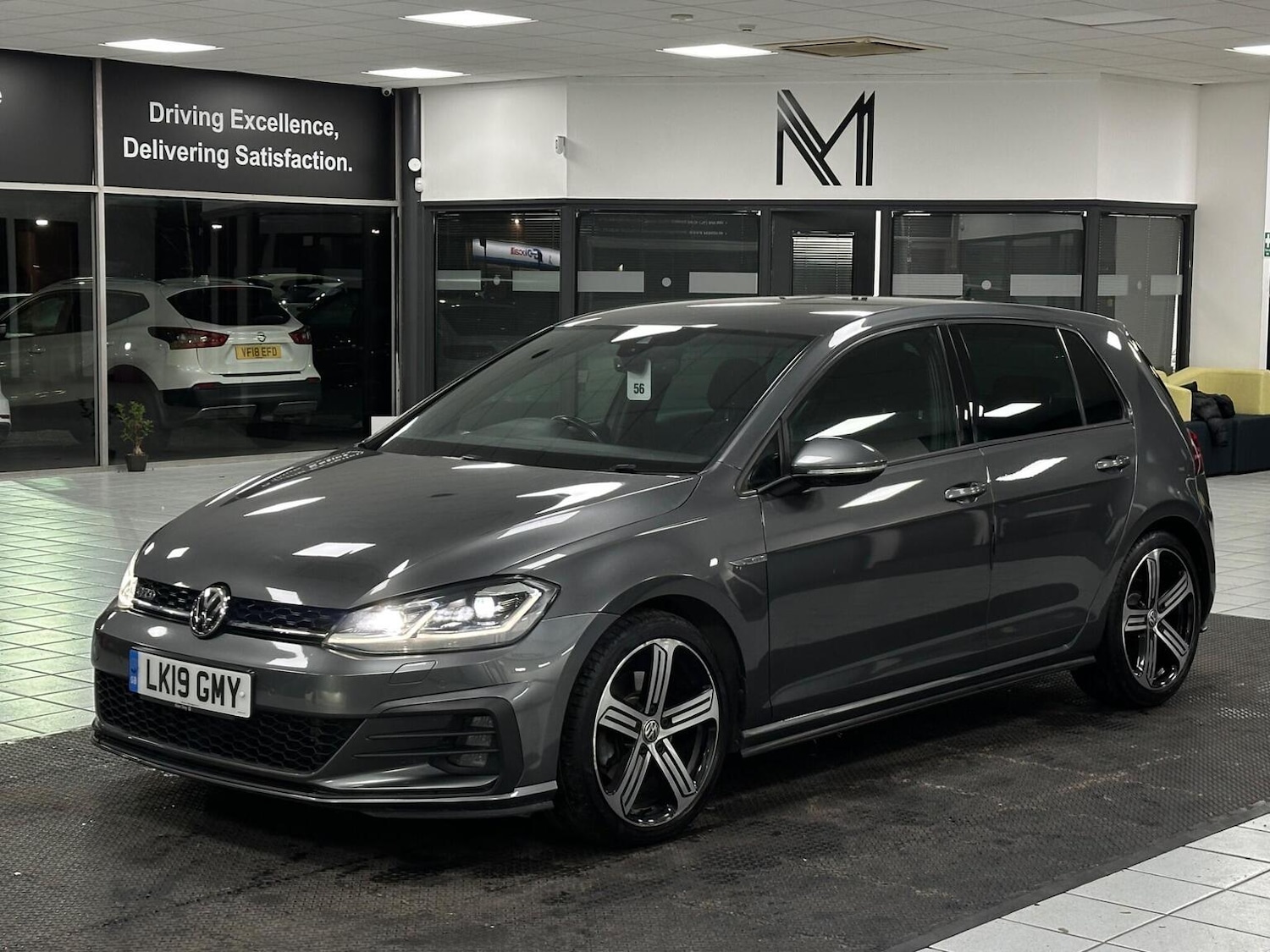 Used Volkswagen Golf 2019 for sale - 76911097: Photo 7