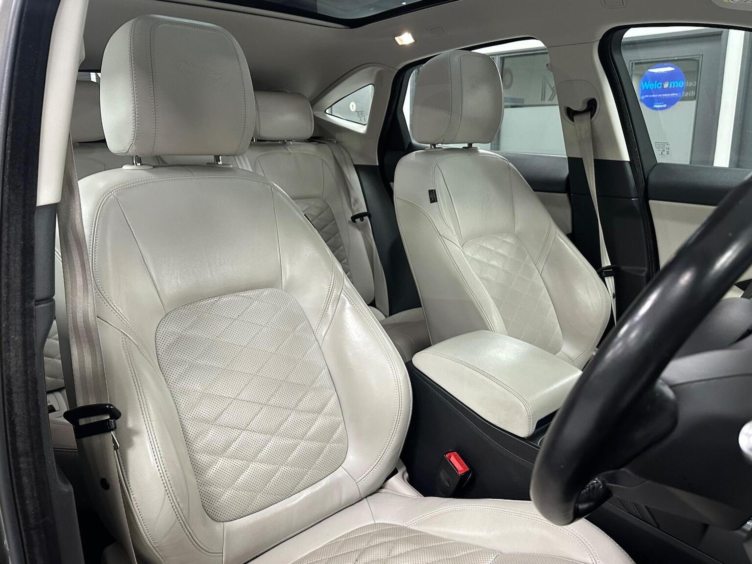 Used Jaguar E-Pace 2018 for sale - 76712672: Photo 22