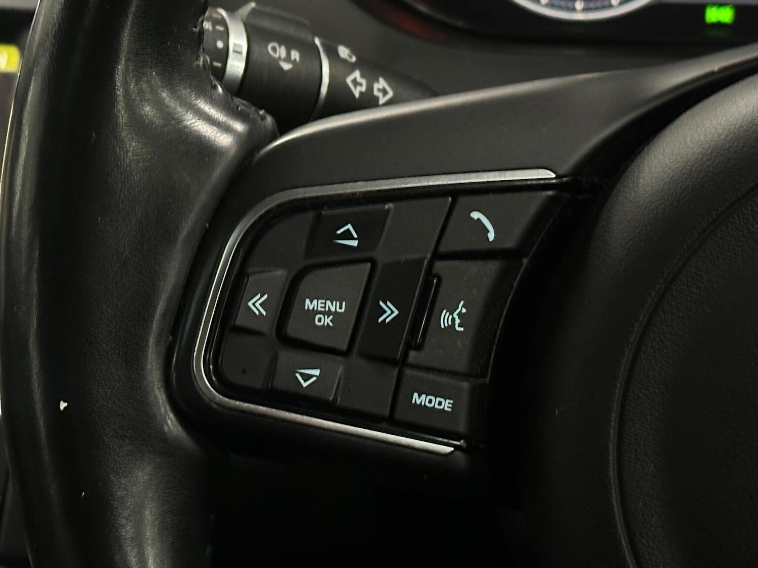 Used Jaguar E-Pace 2018 for sale - 76712672: Photo 26