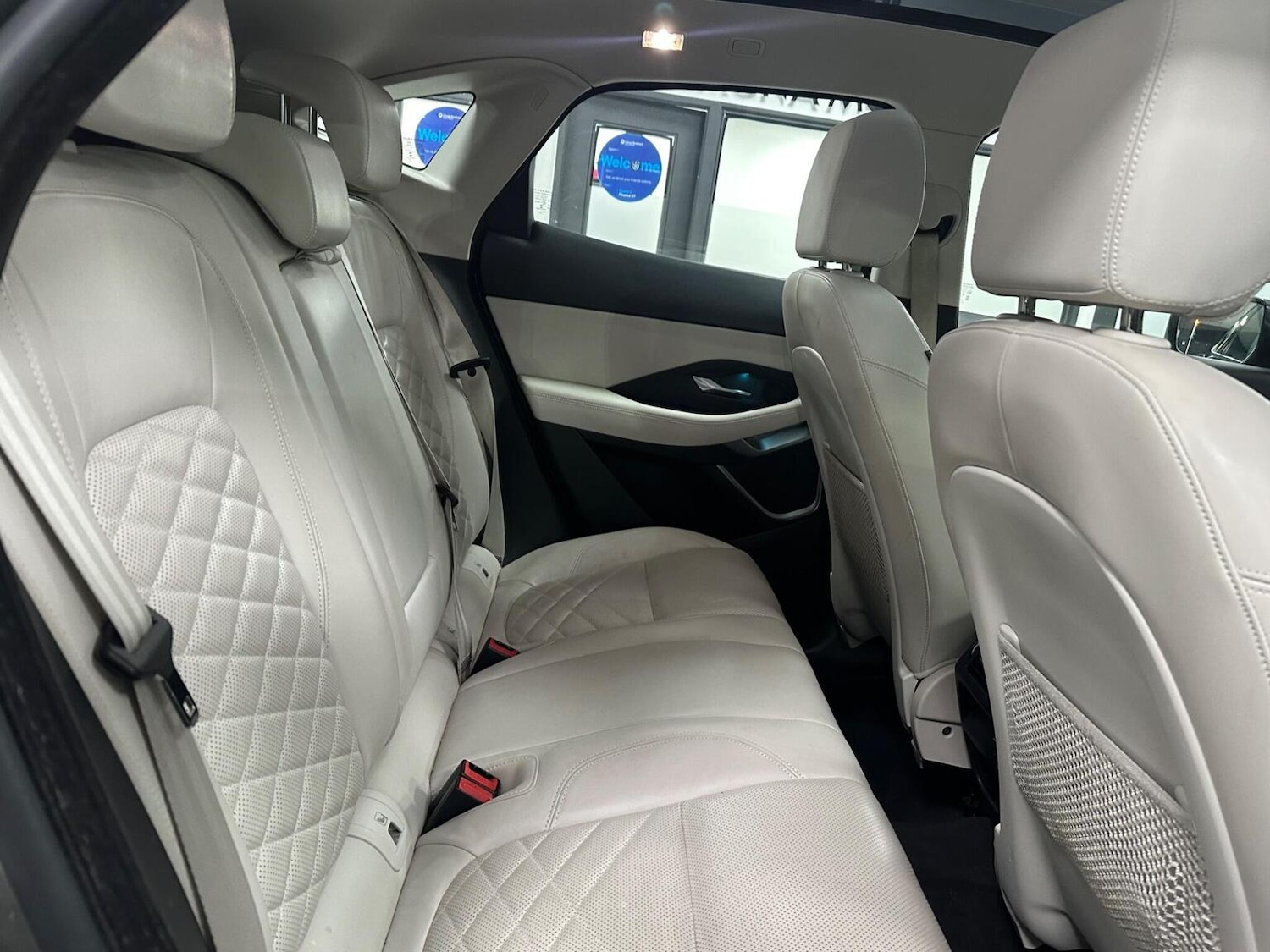 Used Jaguar E-Pace 2018 for sale - 76712672: Photo 34