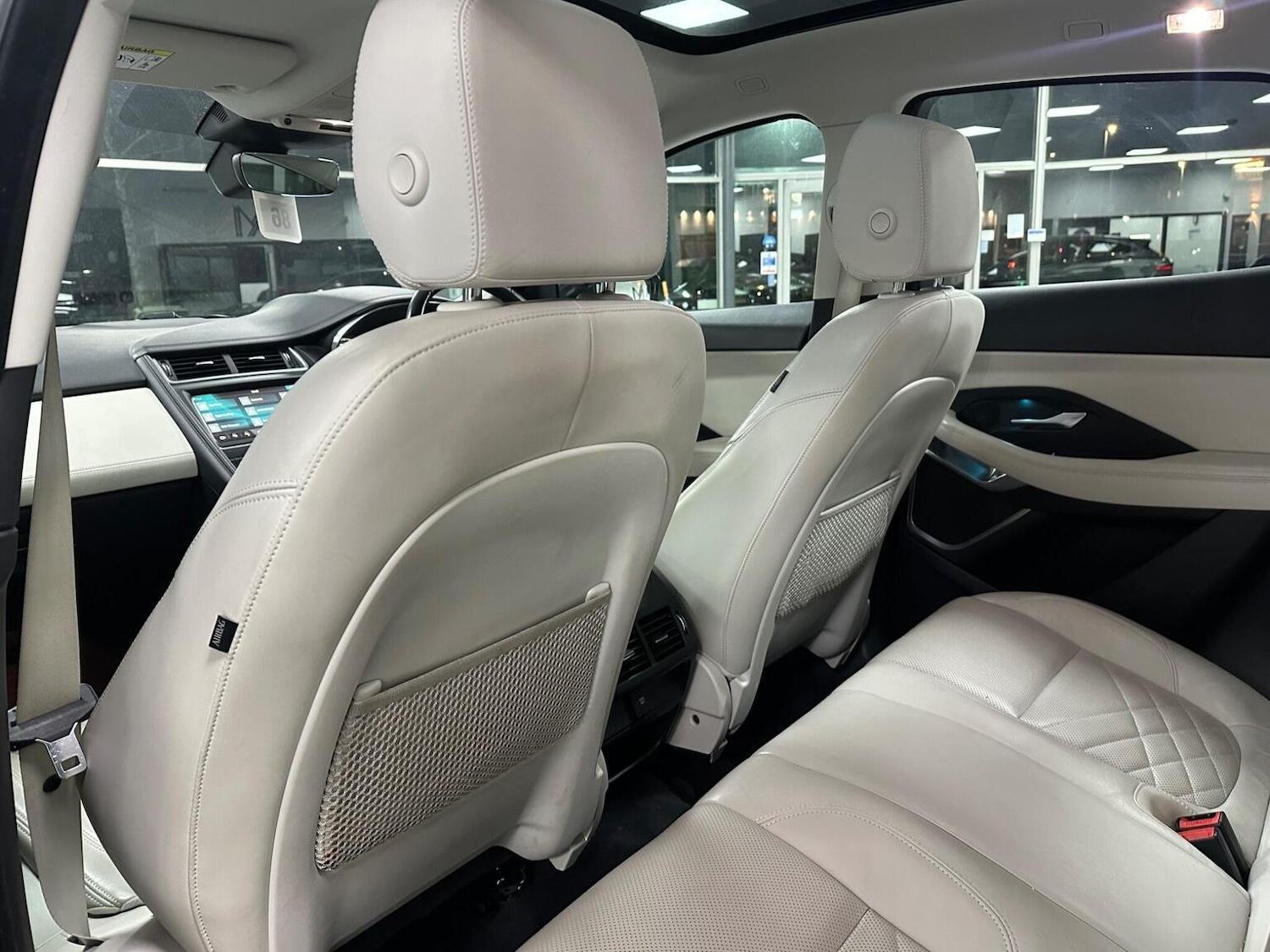 Used Jaguar E-Pace 2018 for sale - 76712672: Photo 36