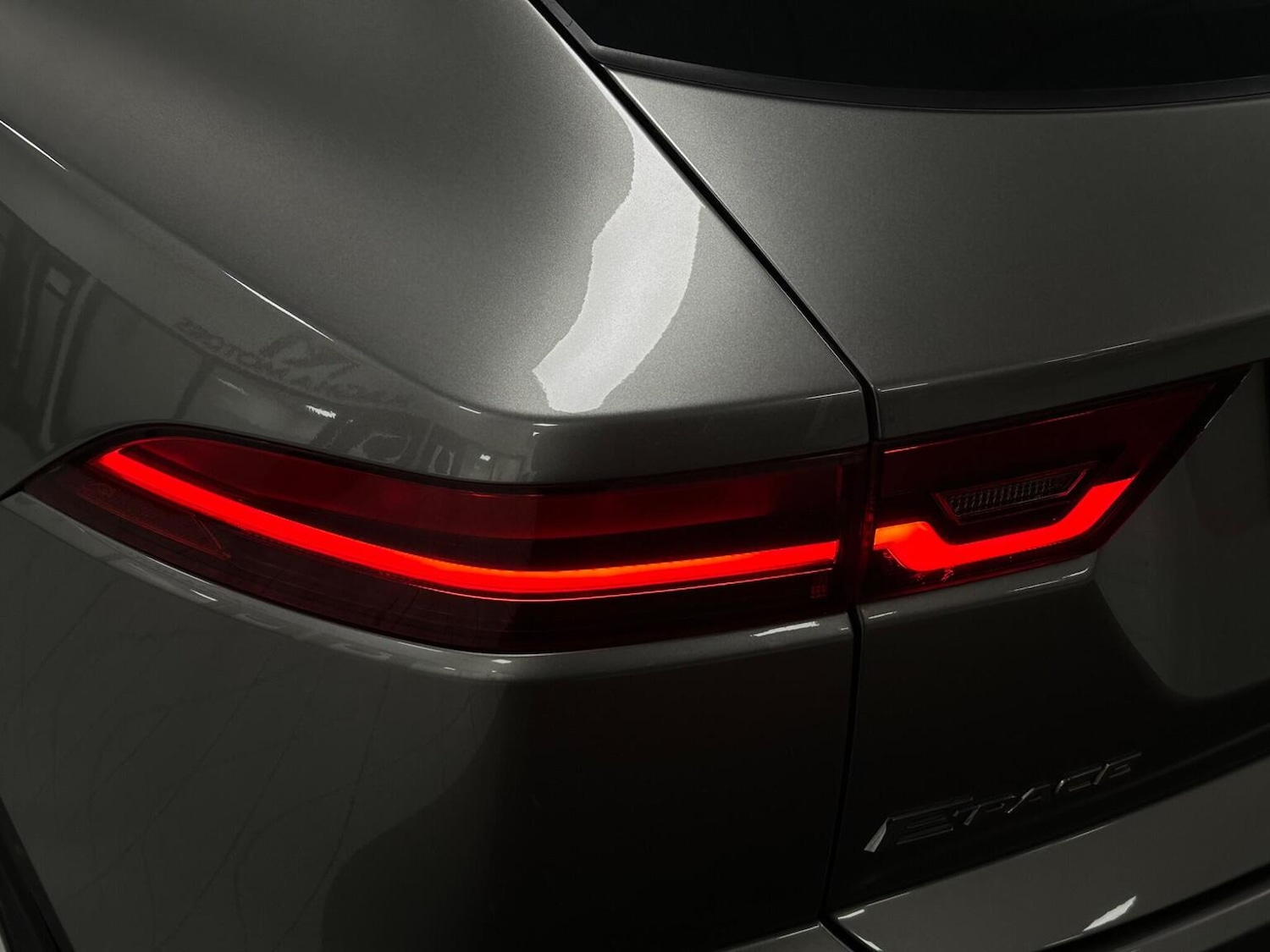 Used Jaguar E-Pace 2018 for sale - 76712672: Photo 42