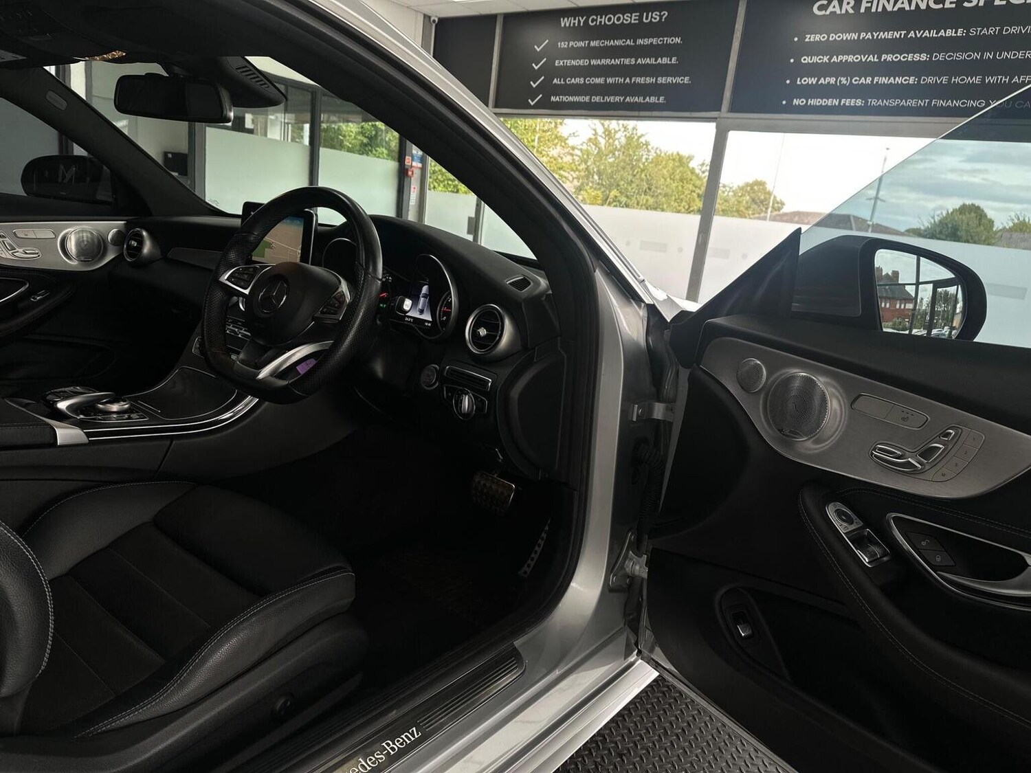 Used Mercedes-Benz C Class 2018 for sale - 76656230: Photo 16