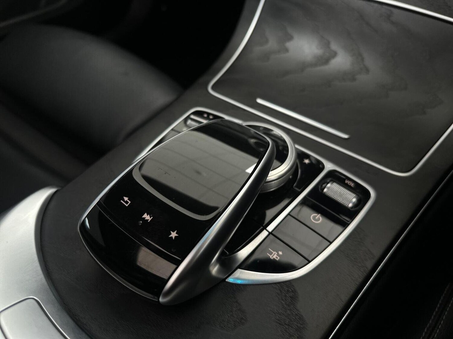 Used Mercedes-Benz C Class 2018 for sale - 76656230: Photo 21