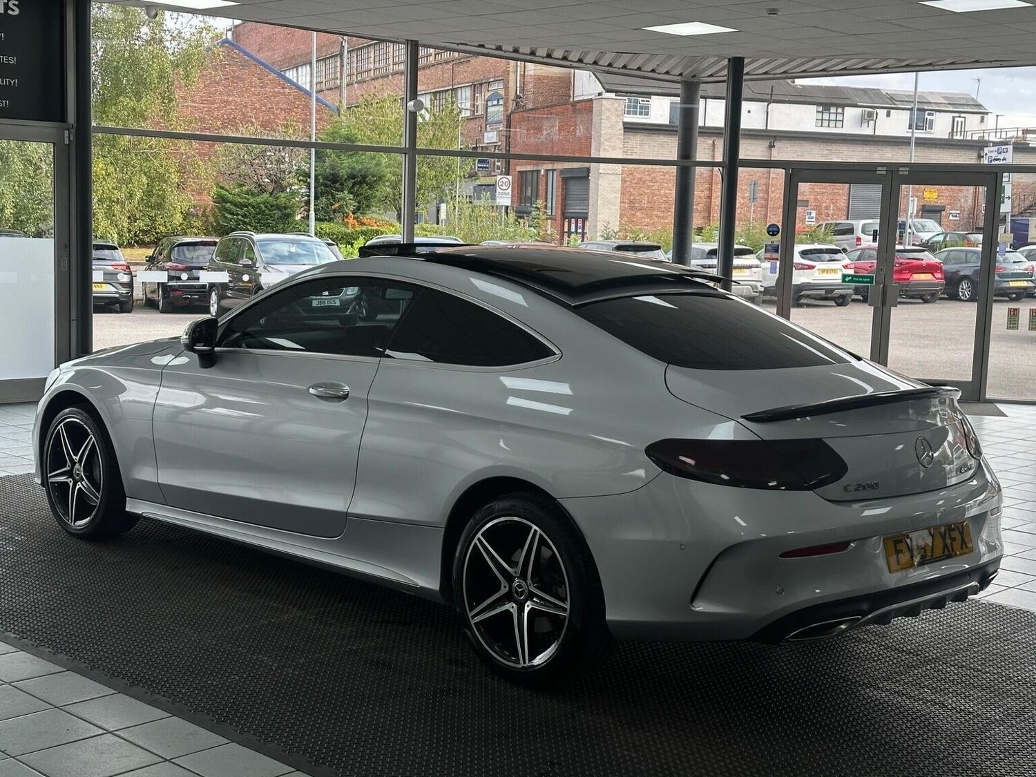 Used Mercedes-Benz C Class 2018 for sale - 76656230: Photo 9