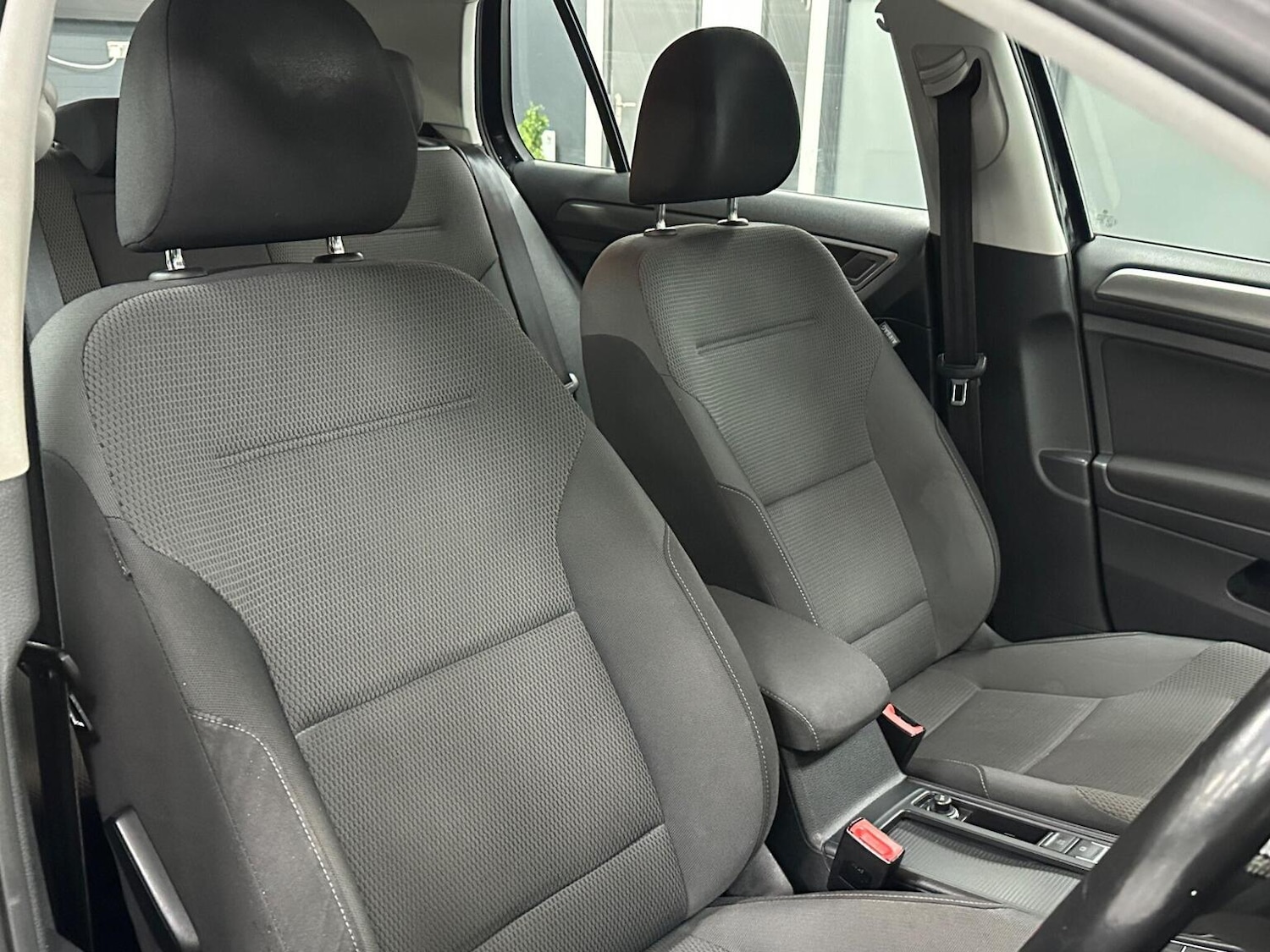 Used Volkswagen Golf 2013 for sale - 76769800: Photo 18