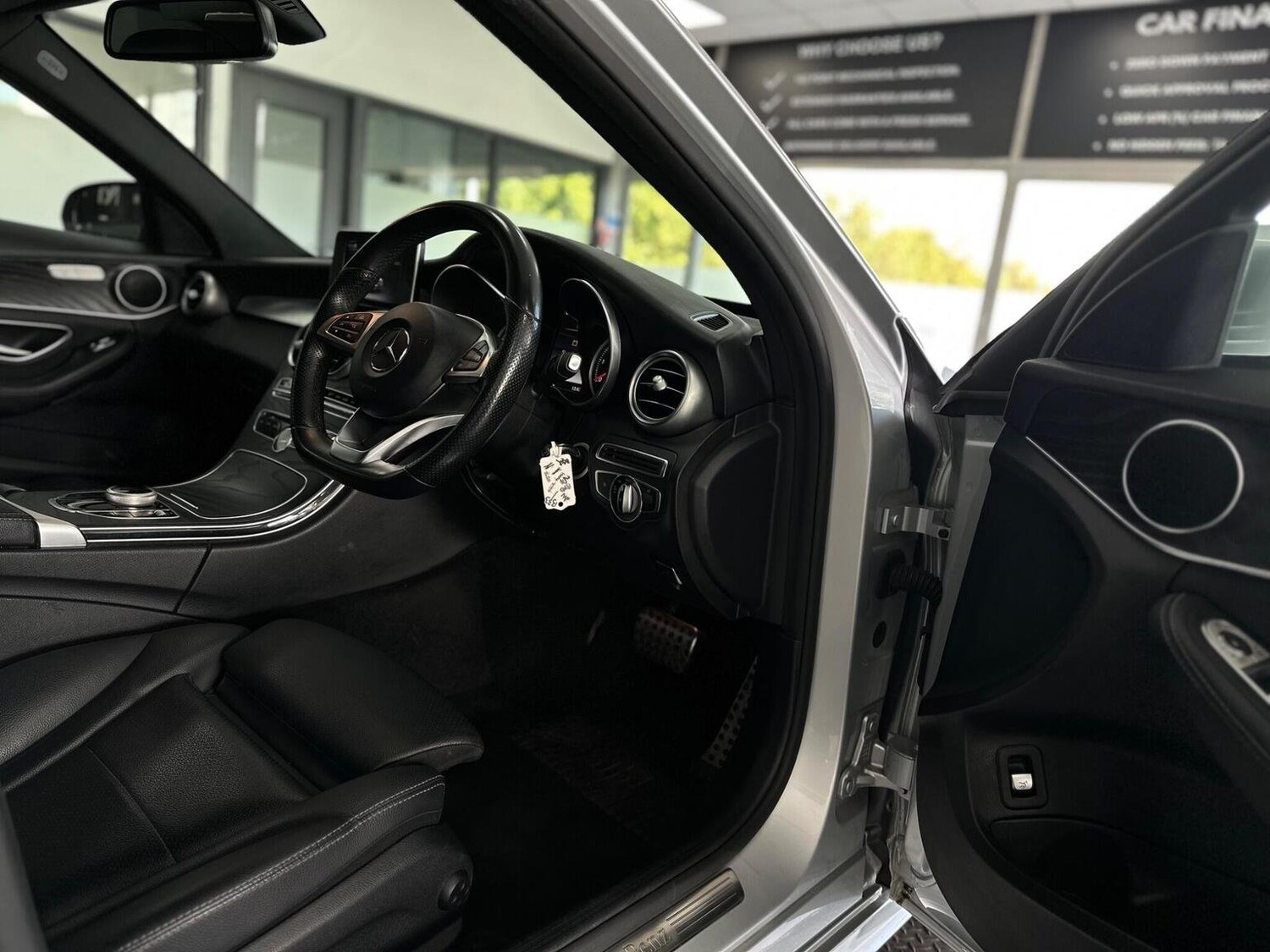 Used Mercedes-Benz C Class 2018 for sale - 76656212: Photo 20