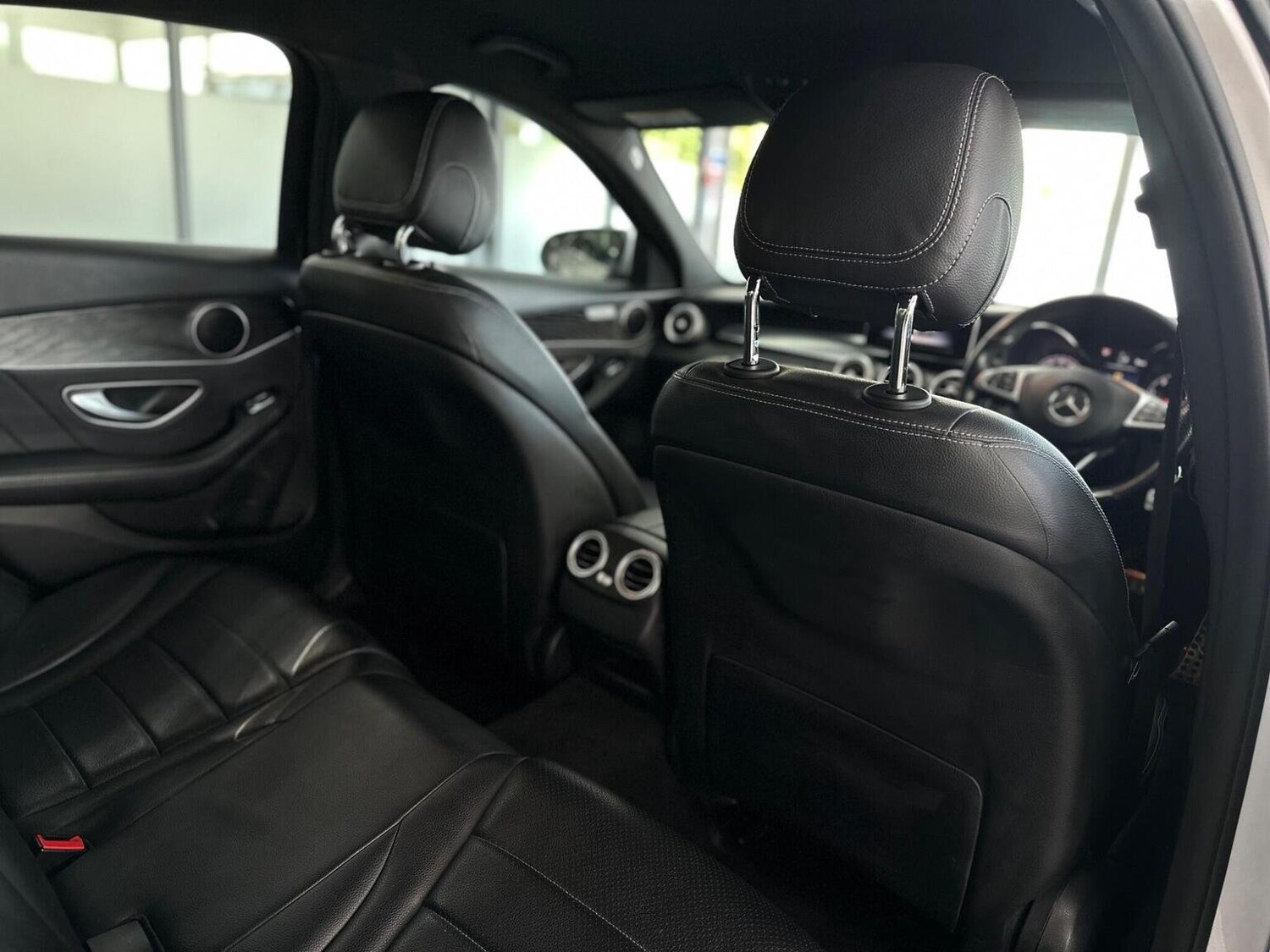 Used Mercedes-Benz C Class 2018 for sale - 76656212: Photo 32