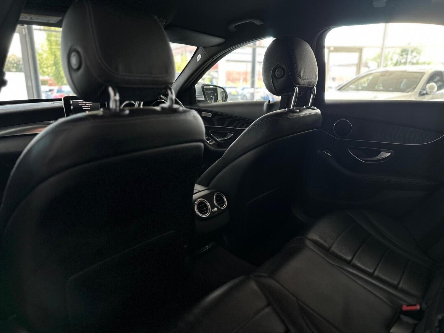 Used Mercedes-Benz C Class 2018 for sale - 76656212: Photo 35