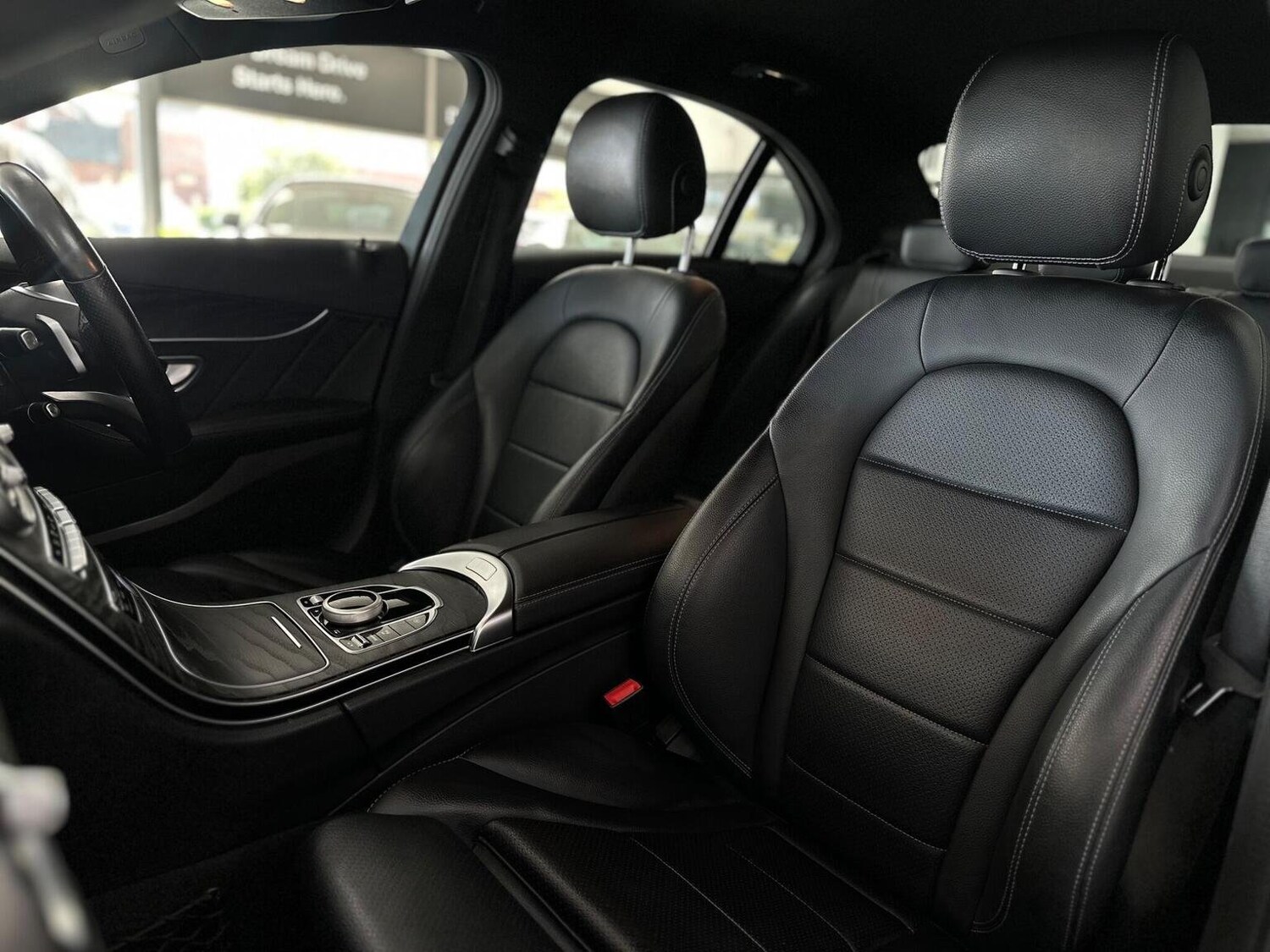 Used Mercedes-Benz C Class 2018 for sale - 76656212: Photo 40