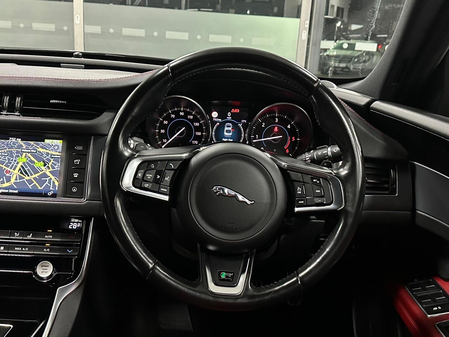 Used Jaguar XF 2017 for sale - 76656229: Photo 19