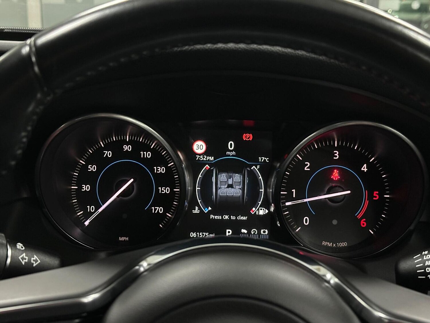 Used Jaguar XF 2017 for sale - 76656229: Photo 25