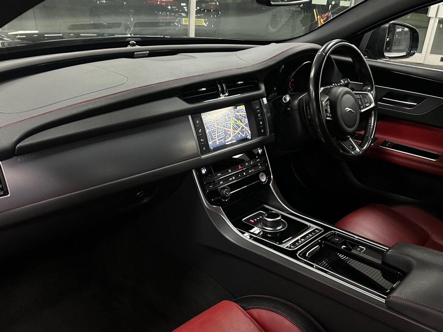 Used Jaguar XF 2017 for sale - 76656229: Photo 38