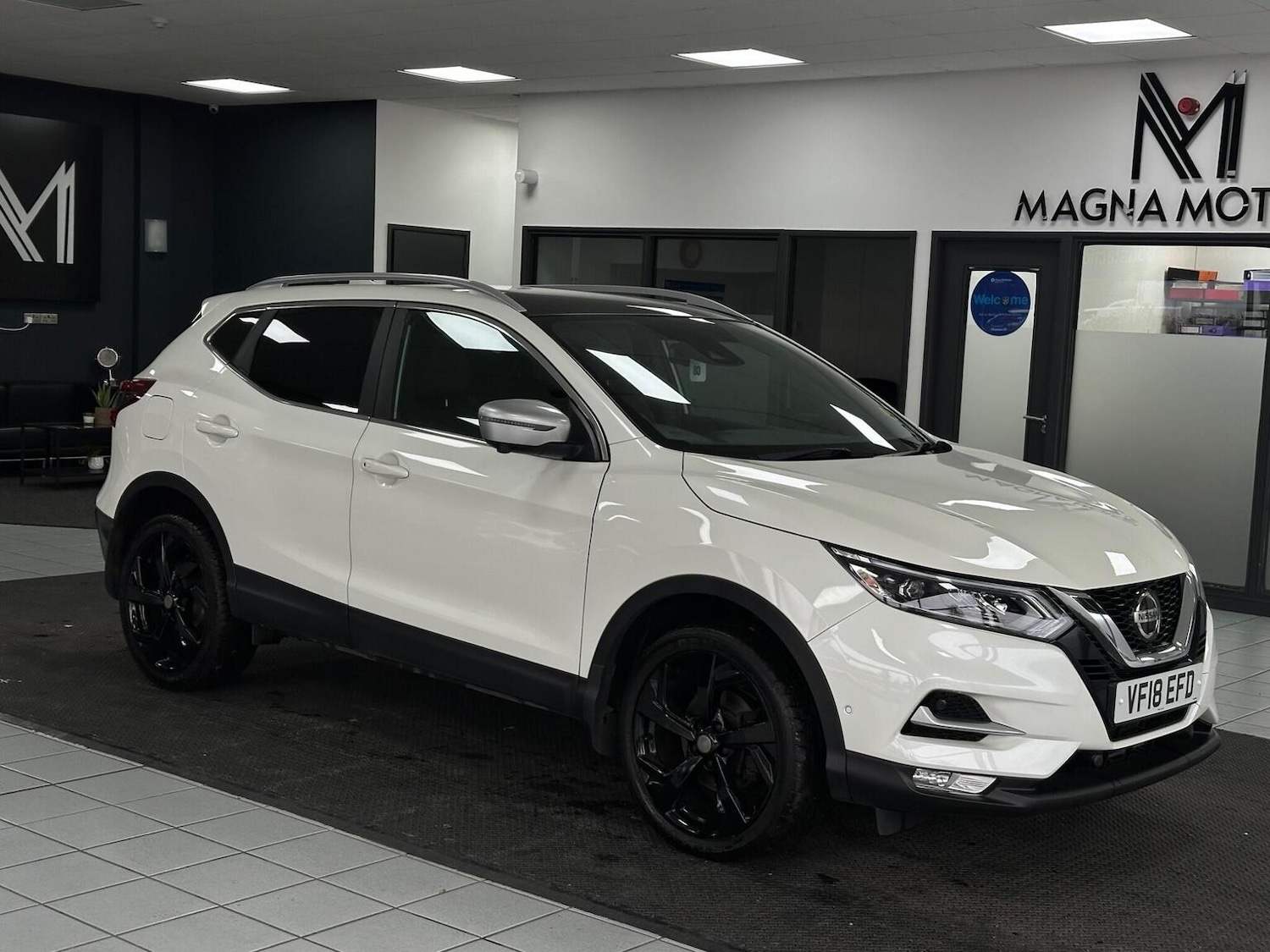 Used Nissan Qashqai 2018 for sale - 77225115: Photo 2