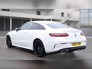 Used Mercedes-Benz E Class 2018 for sale - 77118649: Photo