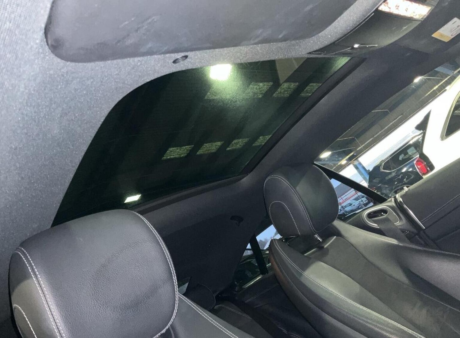 Used Mercedes-Benz E Class 2018 for sale - 77118649: Photo 9