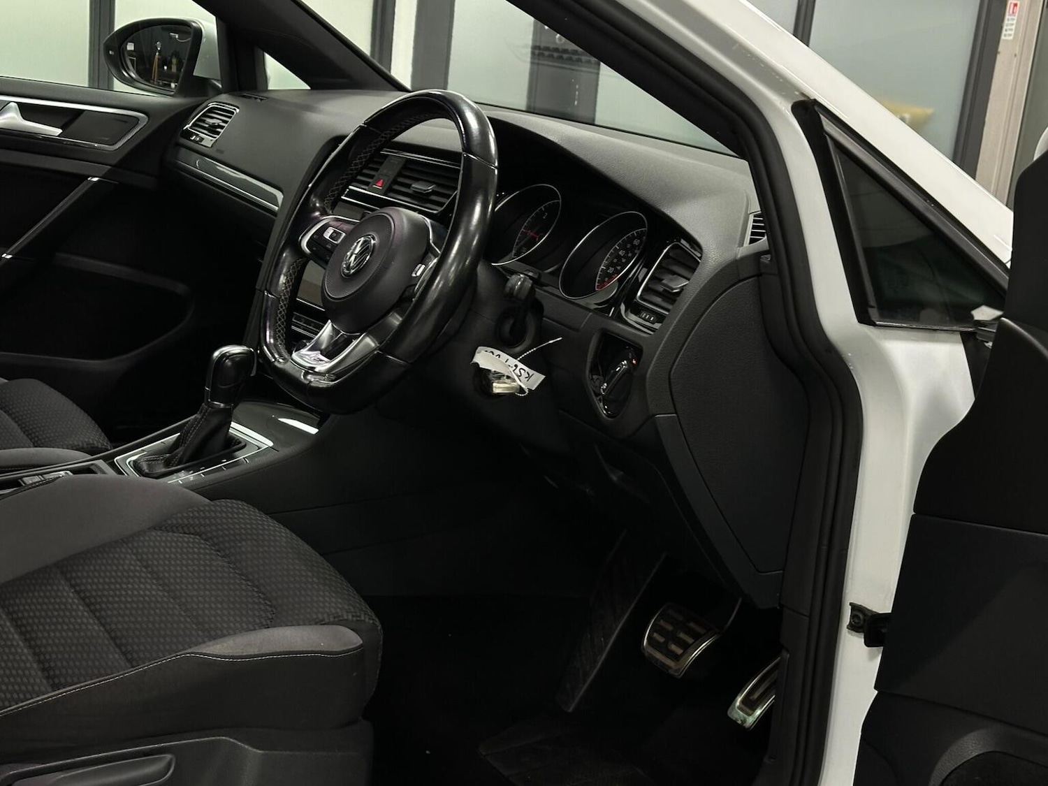 Used Volkswagen Golf 2018 for sale - 76656146: Photo 21