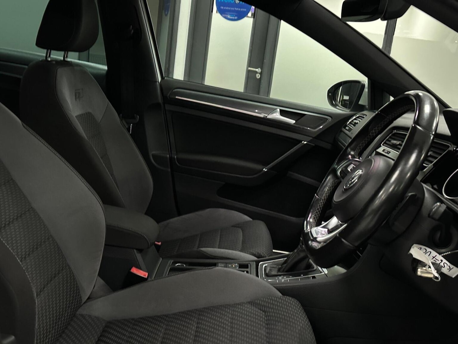 Used Volkswagen Golf 2018 for sale - 76656146: Photo 22