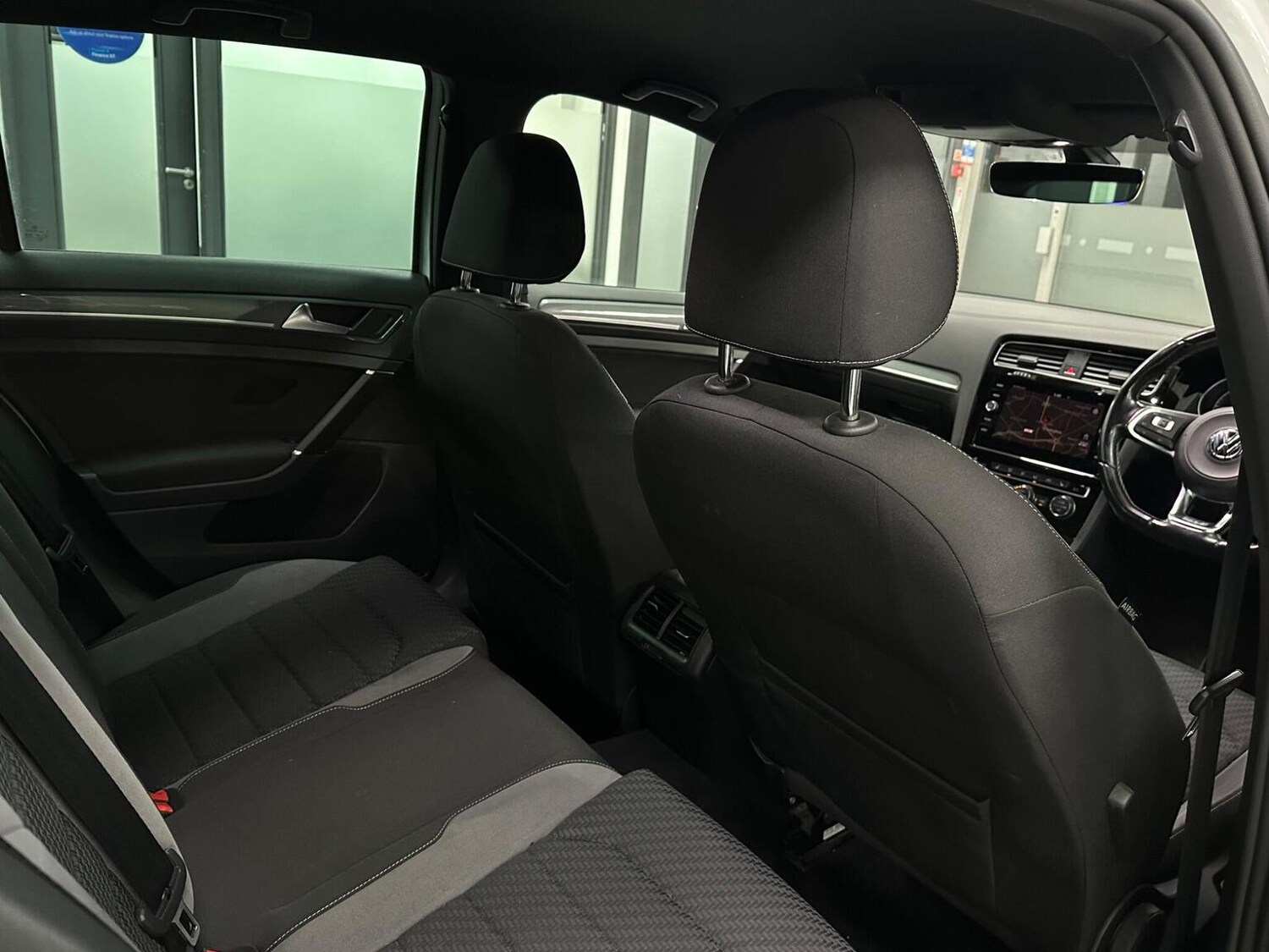 Used Volkswagen Golf 2018 for sale - 76656146: Photo 33