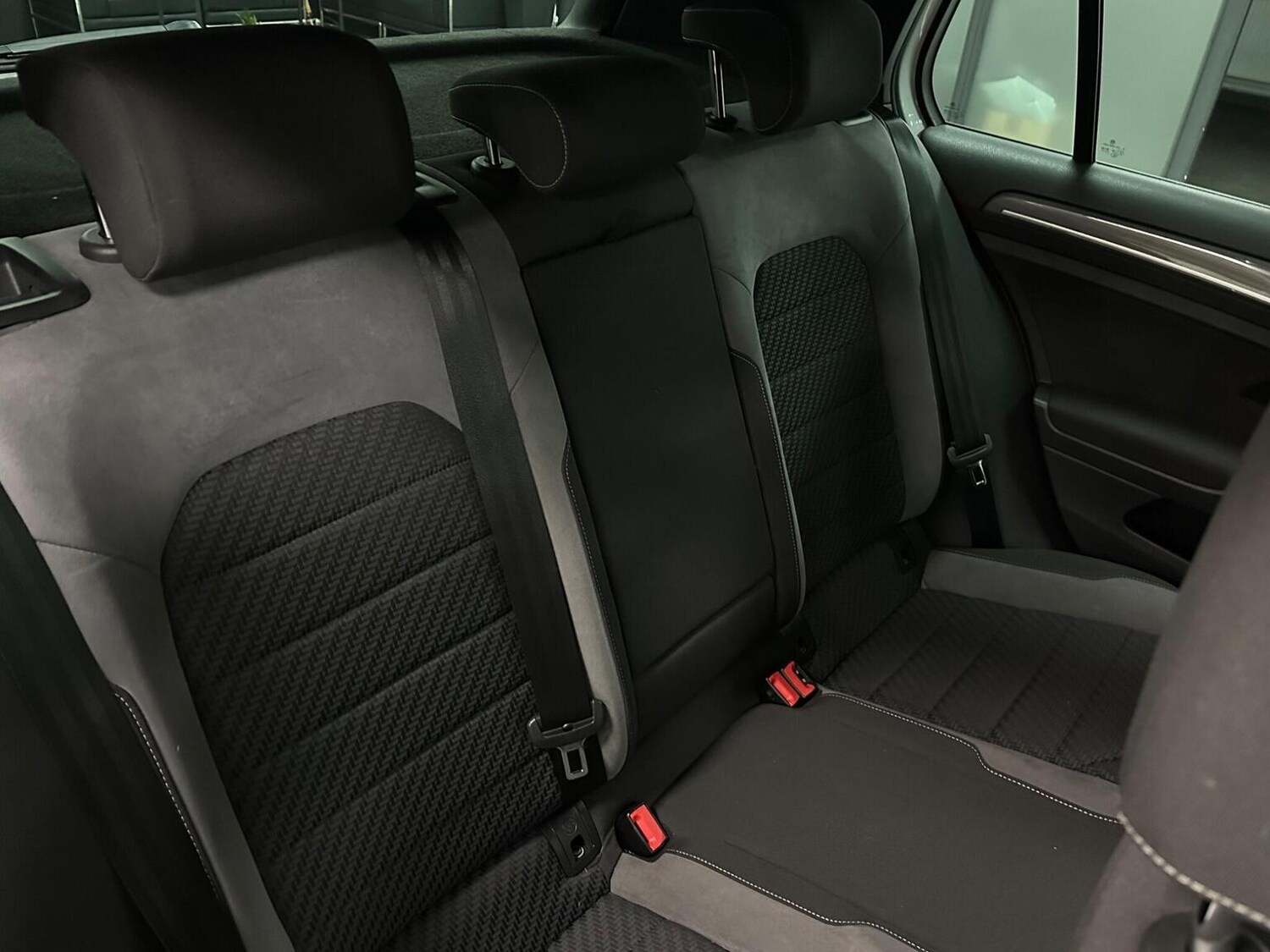 Used Volkswagen Golf 2018 for sale - 76656146: Photo 35