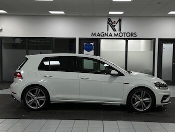 Used Volkswagen Golf 2018 for sale - 76656146: Photo