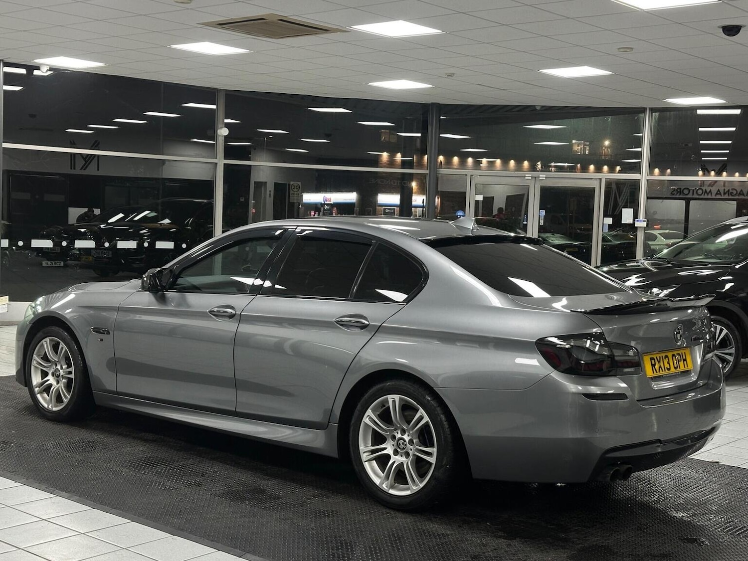 Used BMW 5 Series 2013 for sale - 76951090: Photo 8