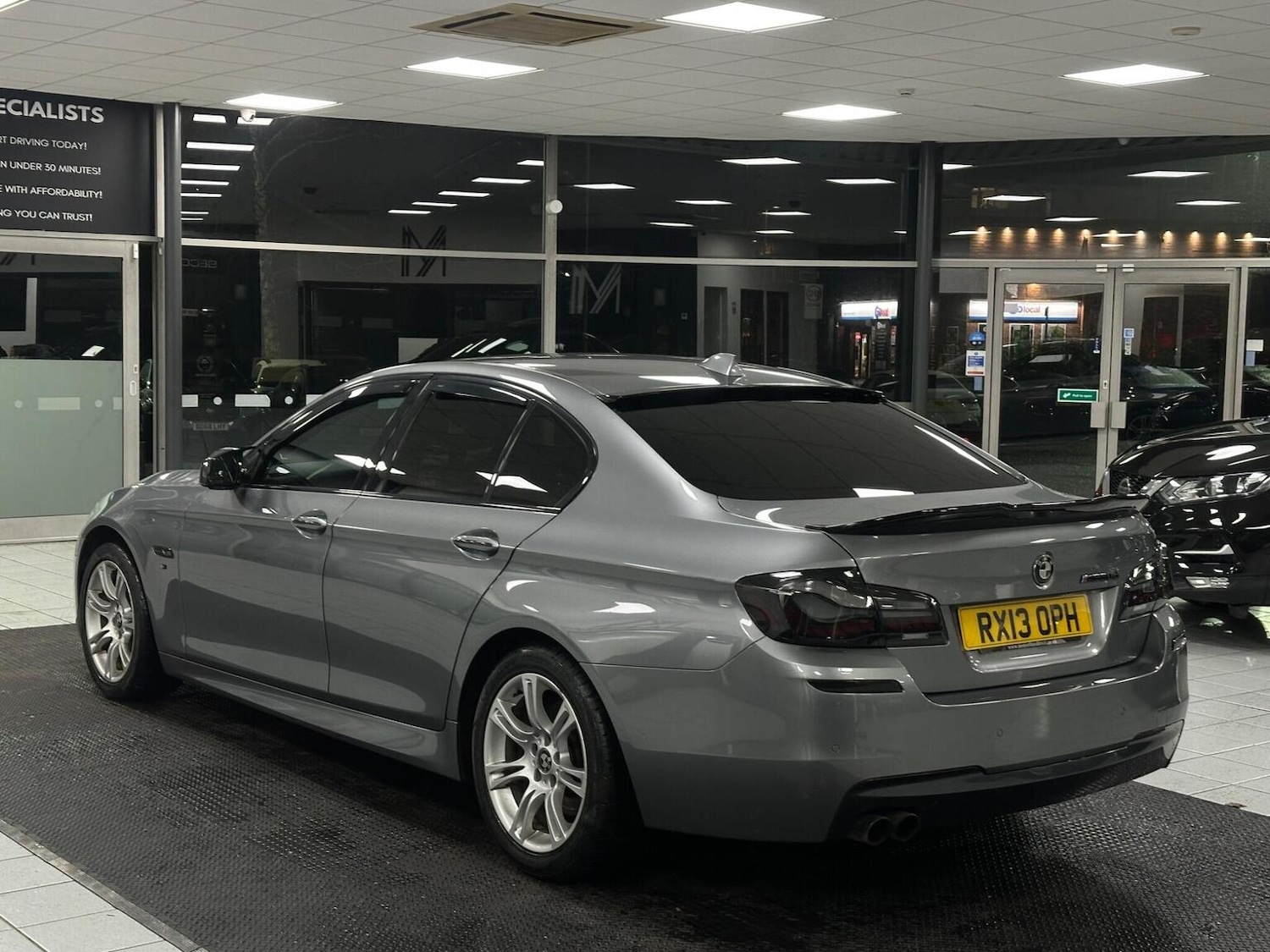 Used BMW 5 Series 2013 for sale - 76951090: Photo 9