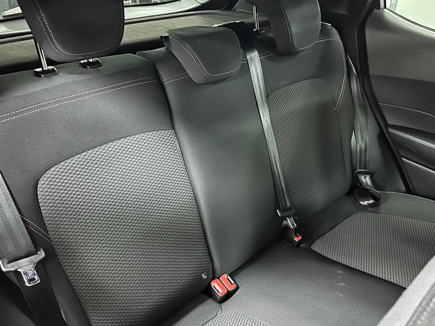 Used Ford Fiesta 2018 for sale - 77118593: Photo 32