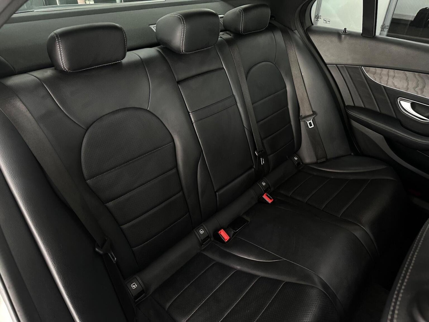 Used Mercedes-Benz C Class 2018 for sale - 76656272: Photo 30