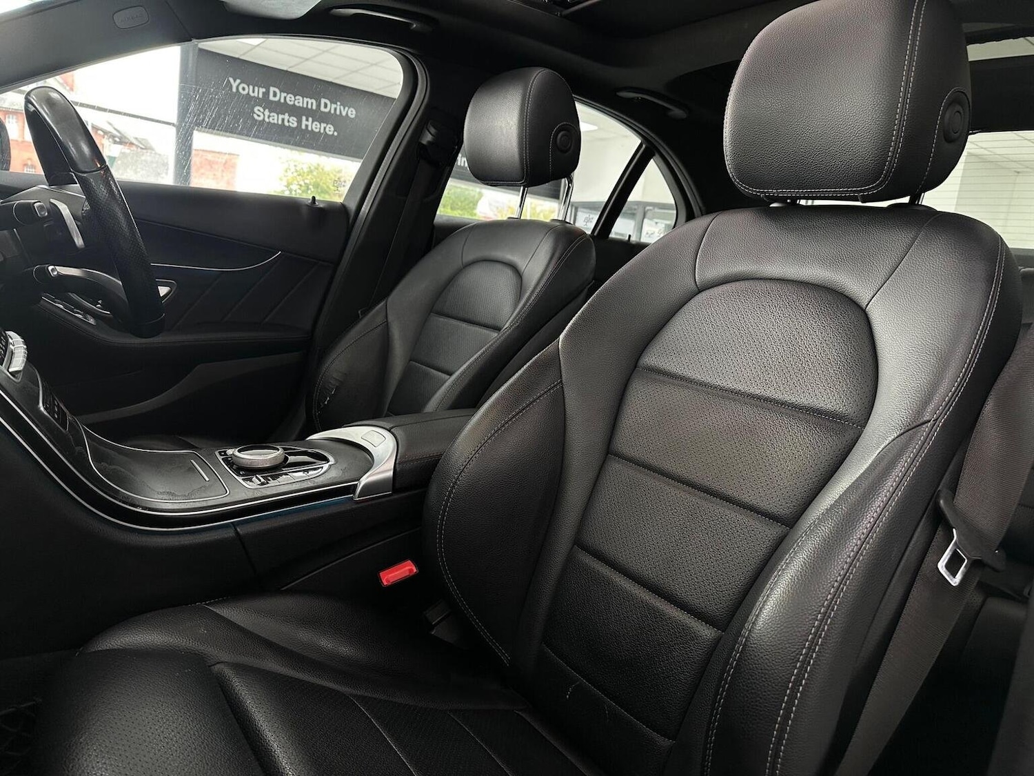 Used Mercedes-Benz C Class 2018 for sale - 76656272: Photo 39