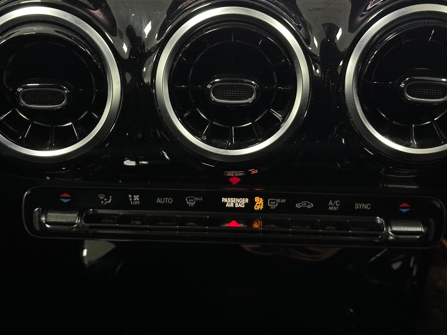 Used Mercedes-Benz A-Class 2019 for sale - 76656162: Photo 27