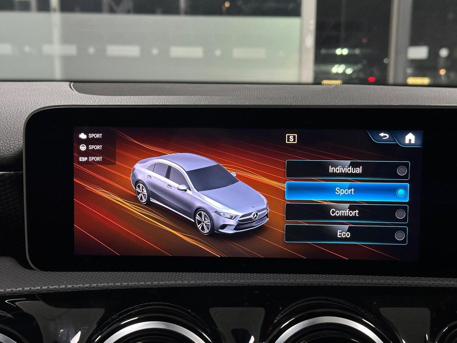 Used Mercedes-Benz A-Class 2019 for sale - 76656162: Photo 30