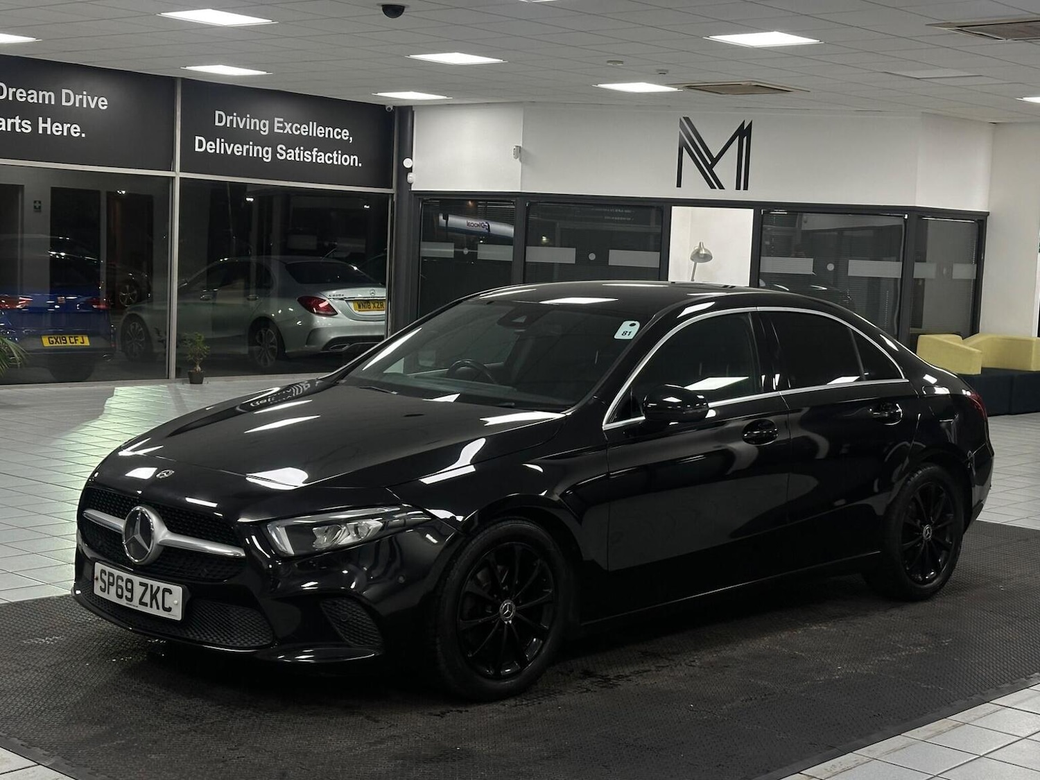 Used Mercedes-Benz A-Class 2019 for sale - 76656162: Photo 5