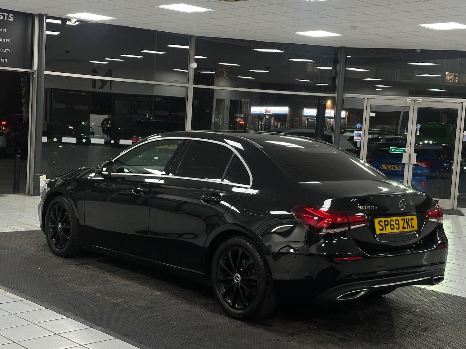 Used Mercedes-Benz A-Class 2019 for sale - 76656162: Photo 9