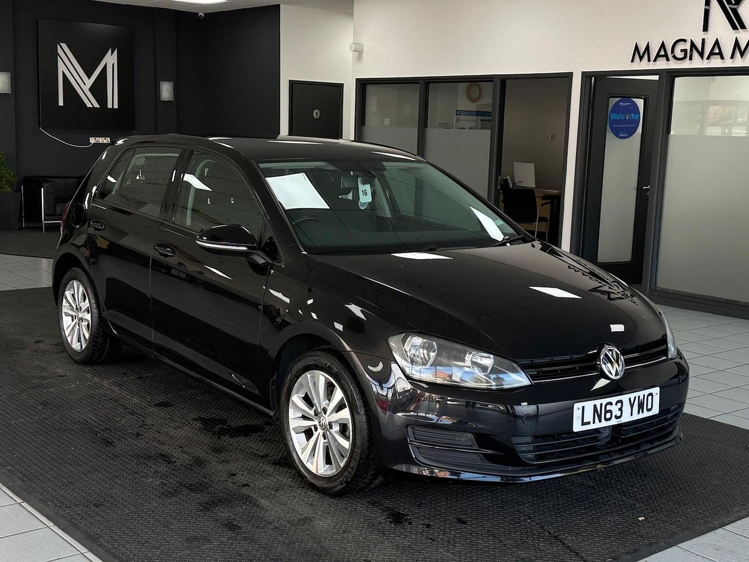 Used Volkswagen Golf 2013 for sale - 76957882: Photo 1
