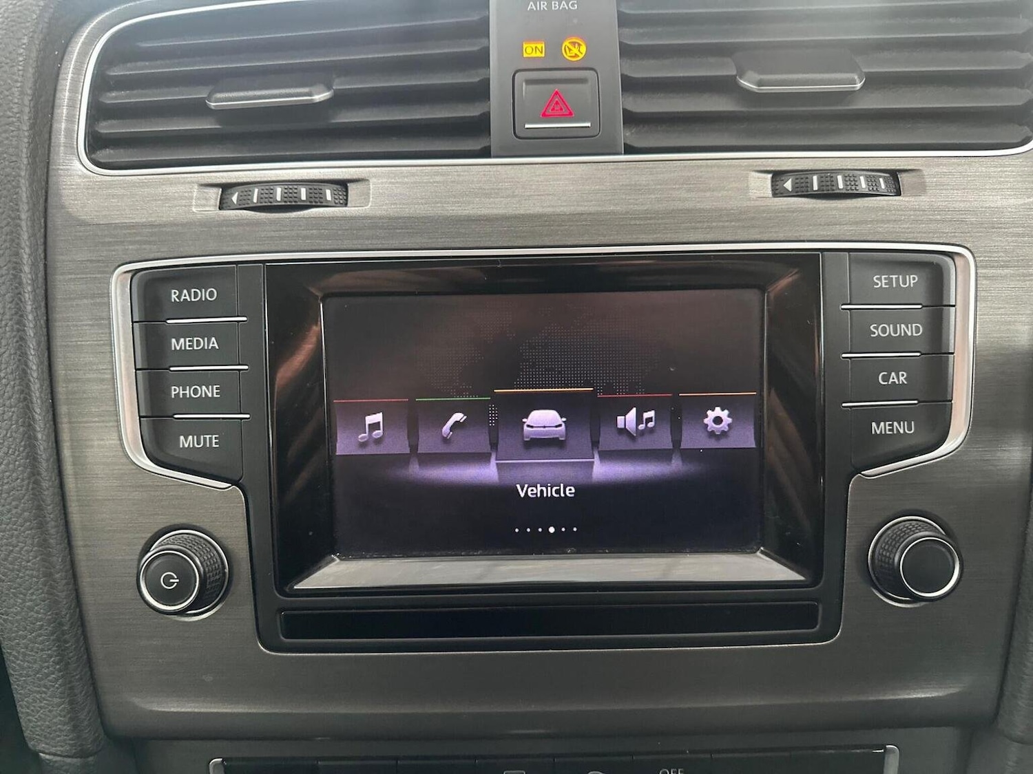 Used Volkswagen Golf 2013 for sale - 76957882: Photo 25