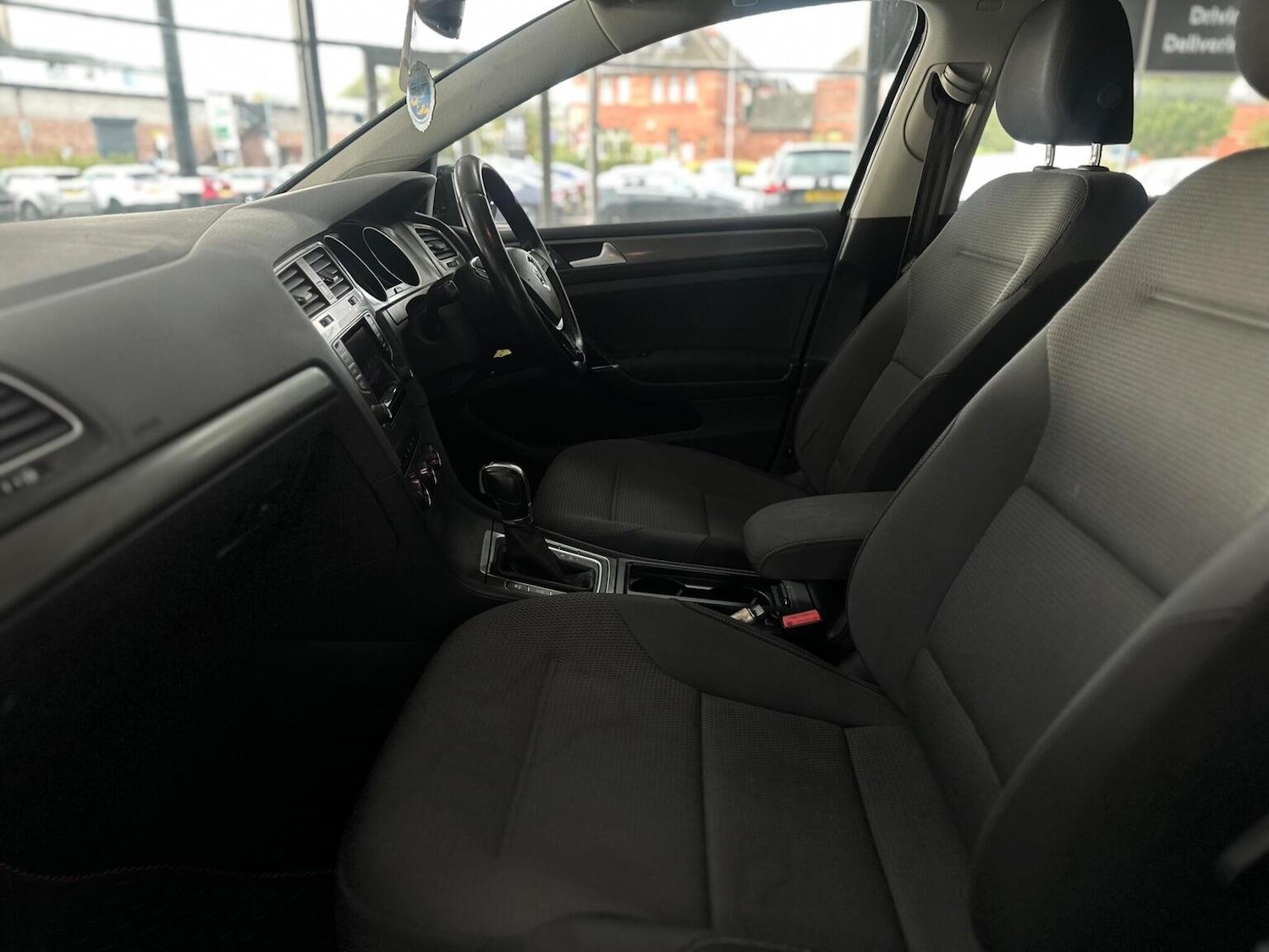 Used Volkswagen Golf 2013 for sale - 76957882: Photo 35