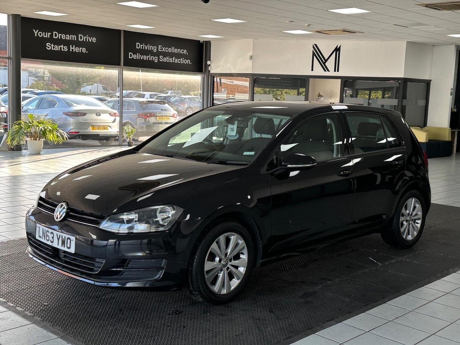 Used Volkswagen Golf 2013 for sale - 76957882: Photo 6