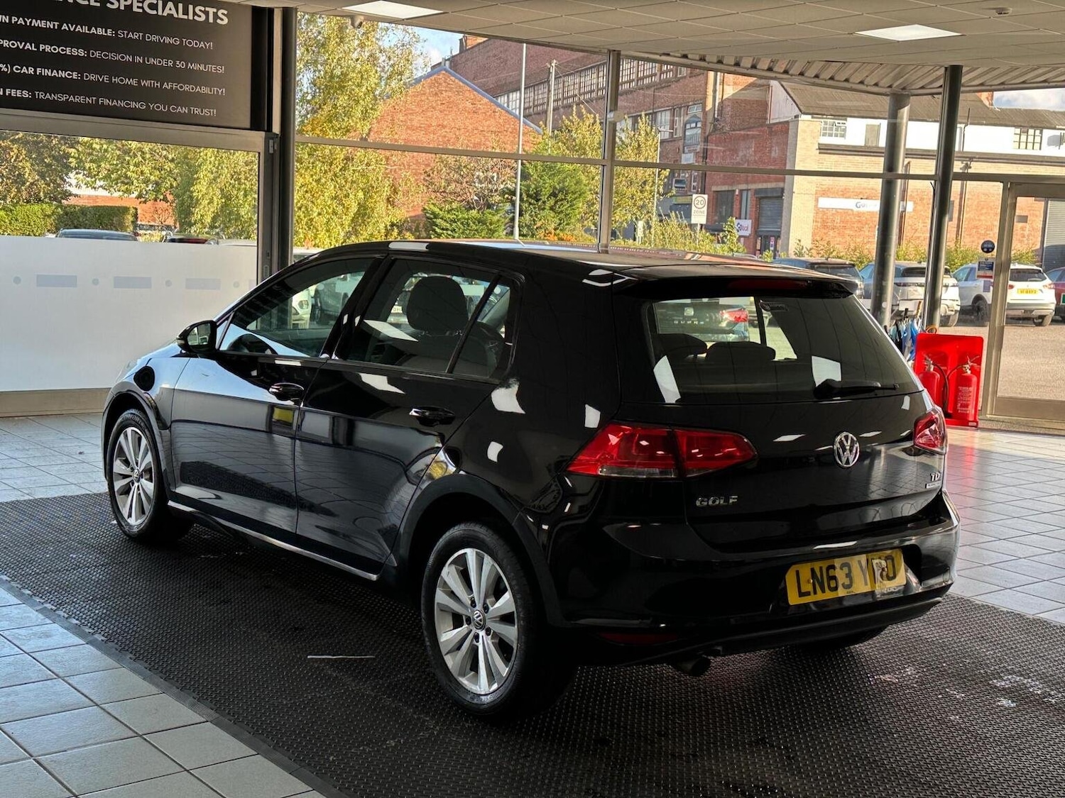 Used Volkswagen Golf 2013 for sale - 76957882: Photo 9