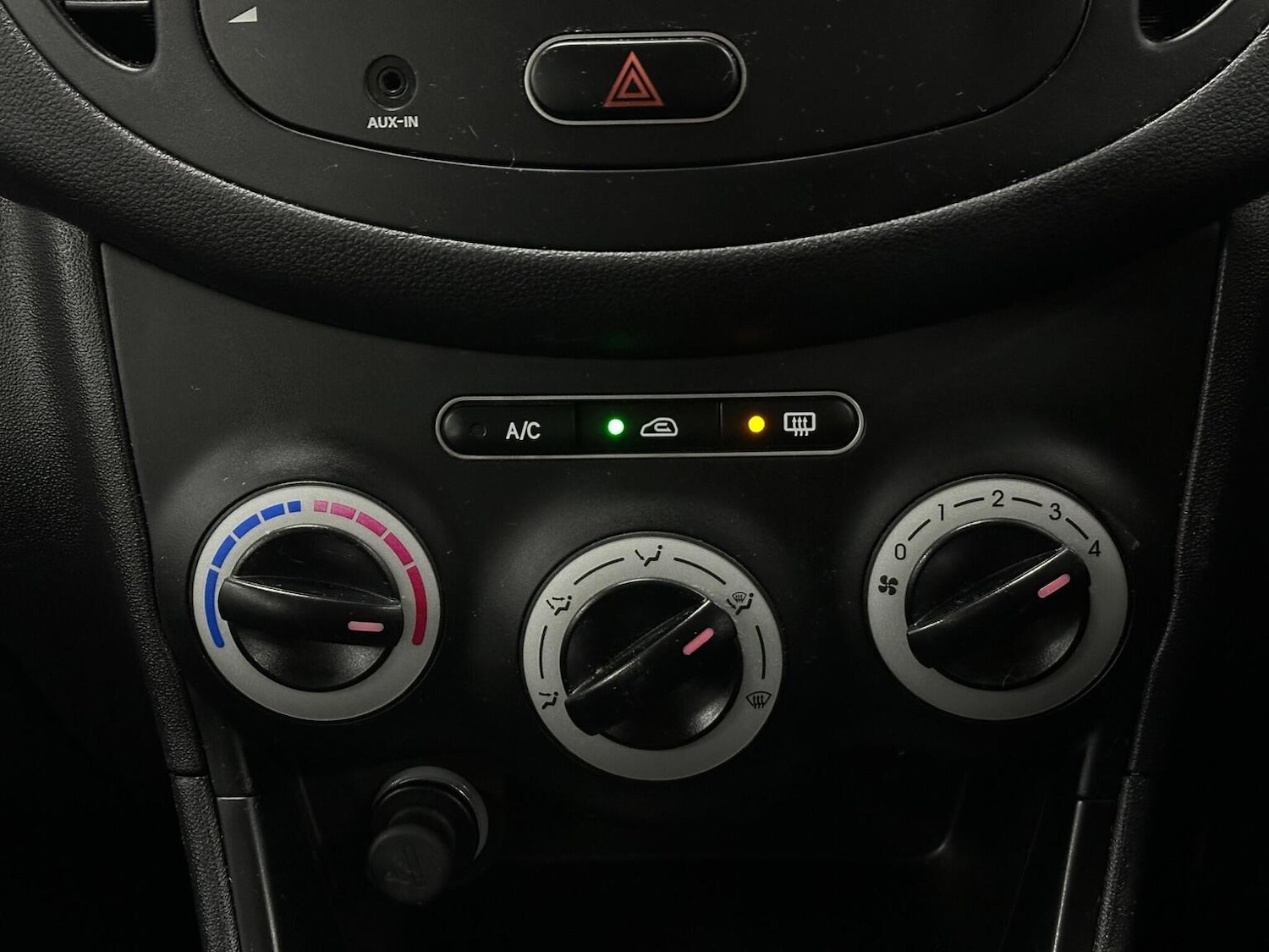 Used Hyundai i10 2009 for sale - 77089805: Photo 17