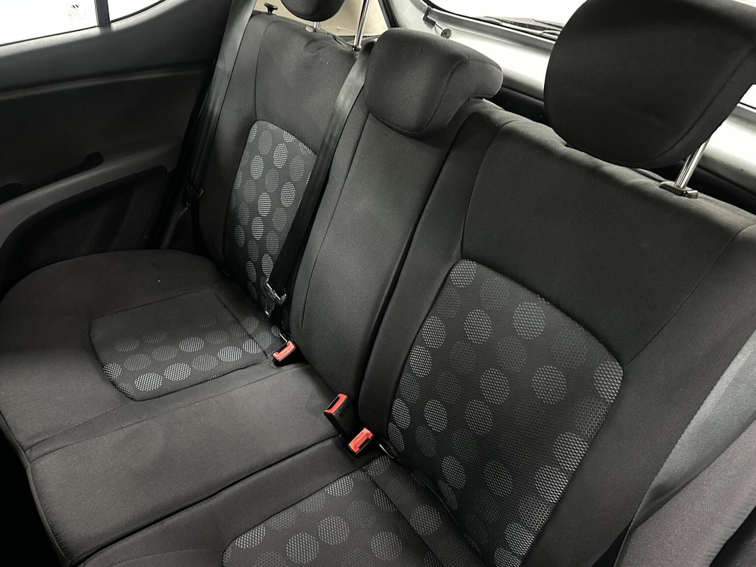 Used Hyundai i10 2009 for sale - 77089805: Photo 25