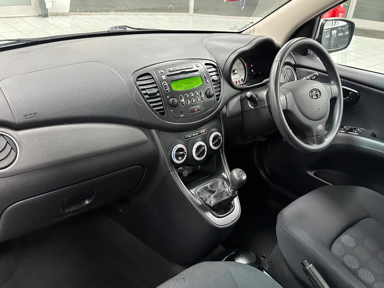 Used Hyundai i10 2009 for sale - 77089805: Photo 26