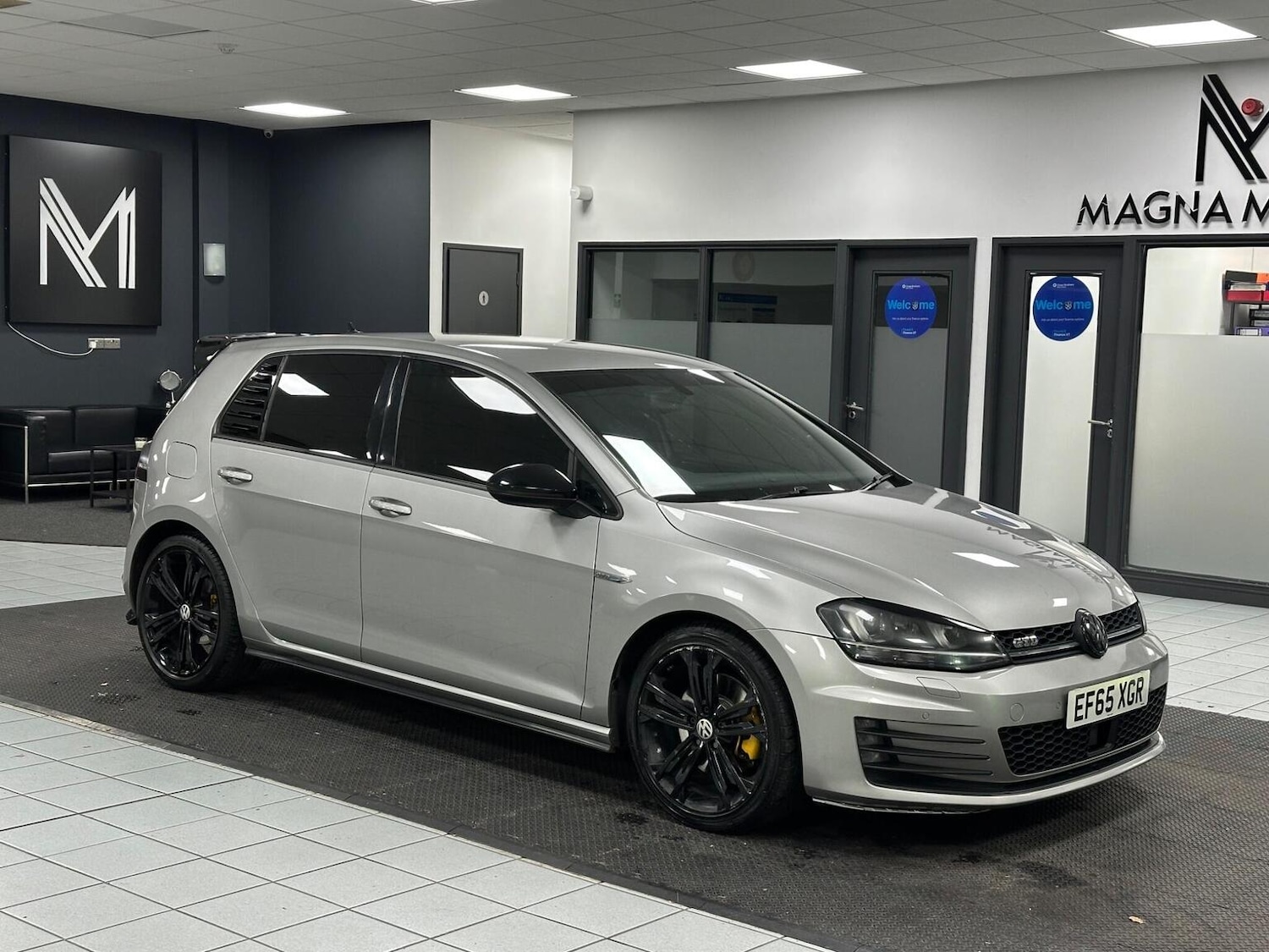 Used Volkswagen Golf 2015 for sale - 76656250: Photo 2