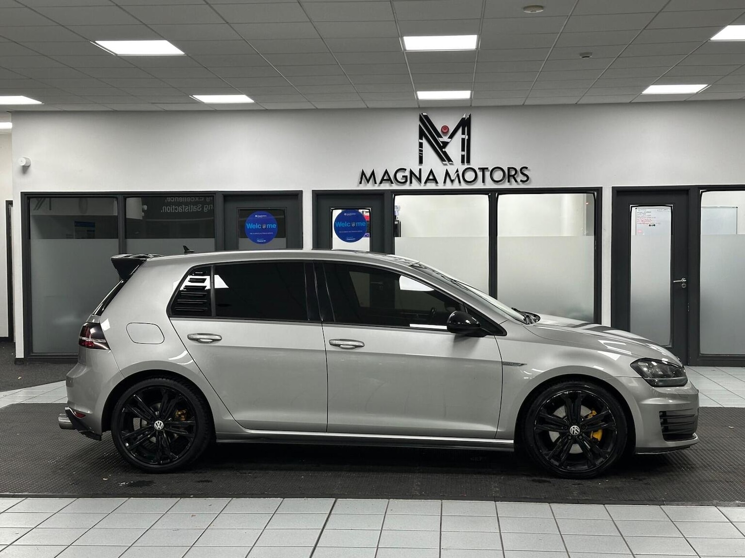 Used Volkswagen Golf 2015 for sale - 76656250: Photo 3