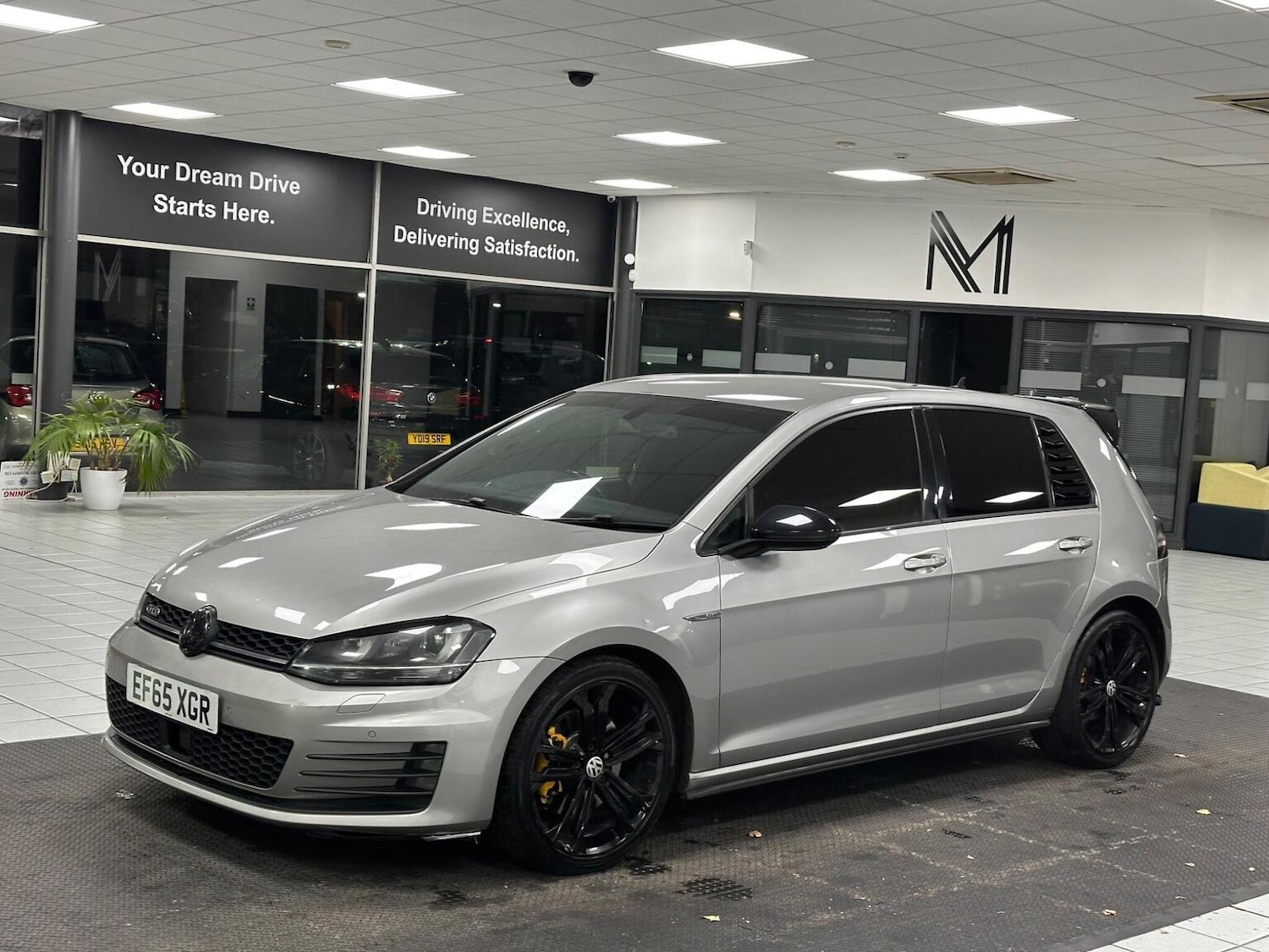 Used Volkswagen Golf 2015 for sale - 76656250: Photo 6