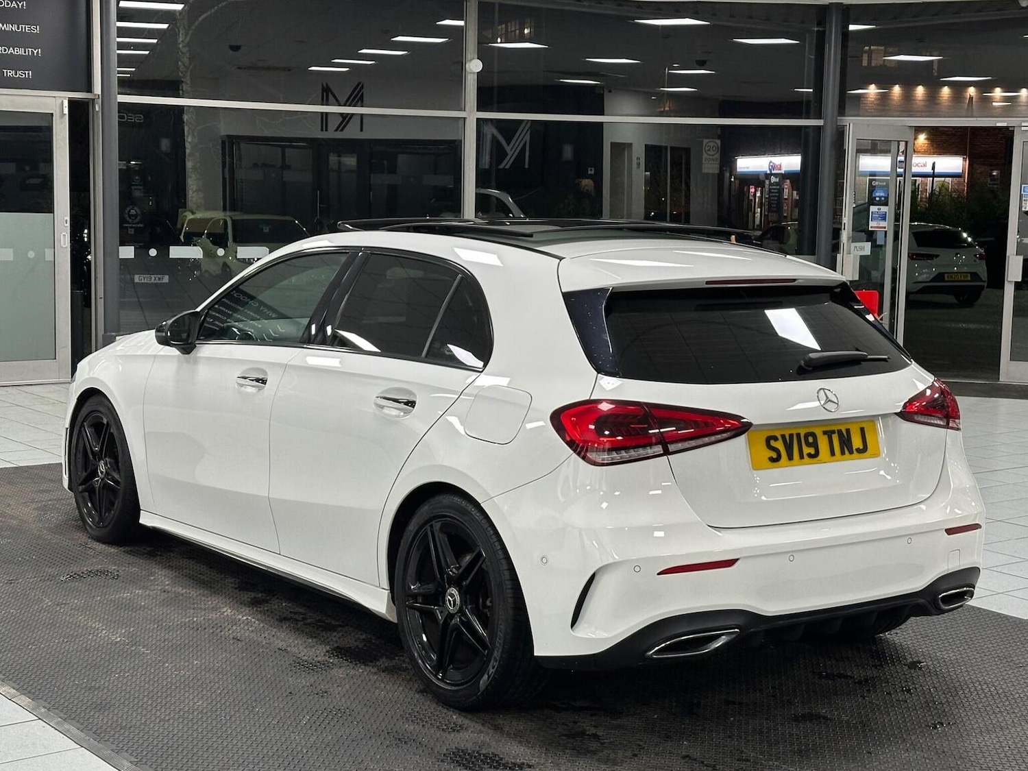 Used Mercedes-Benz A-Class 2019 for sale - 76848627: Photo 10