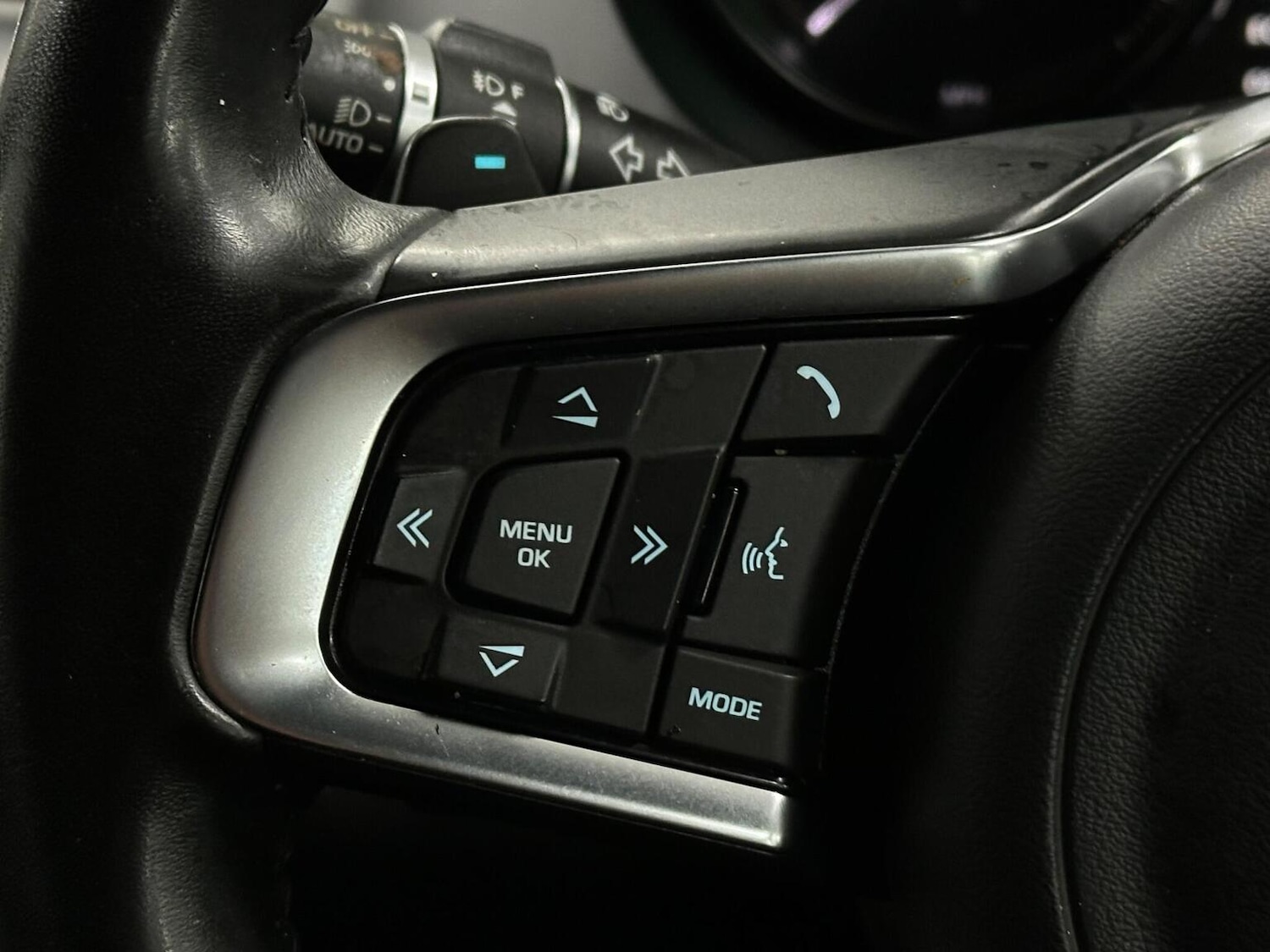 Used Jaguar E-Pace 2018 for sale - 76656185: Photo 26