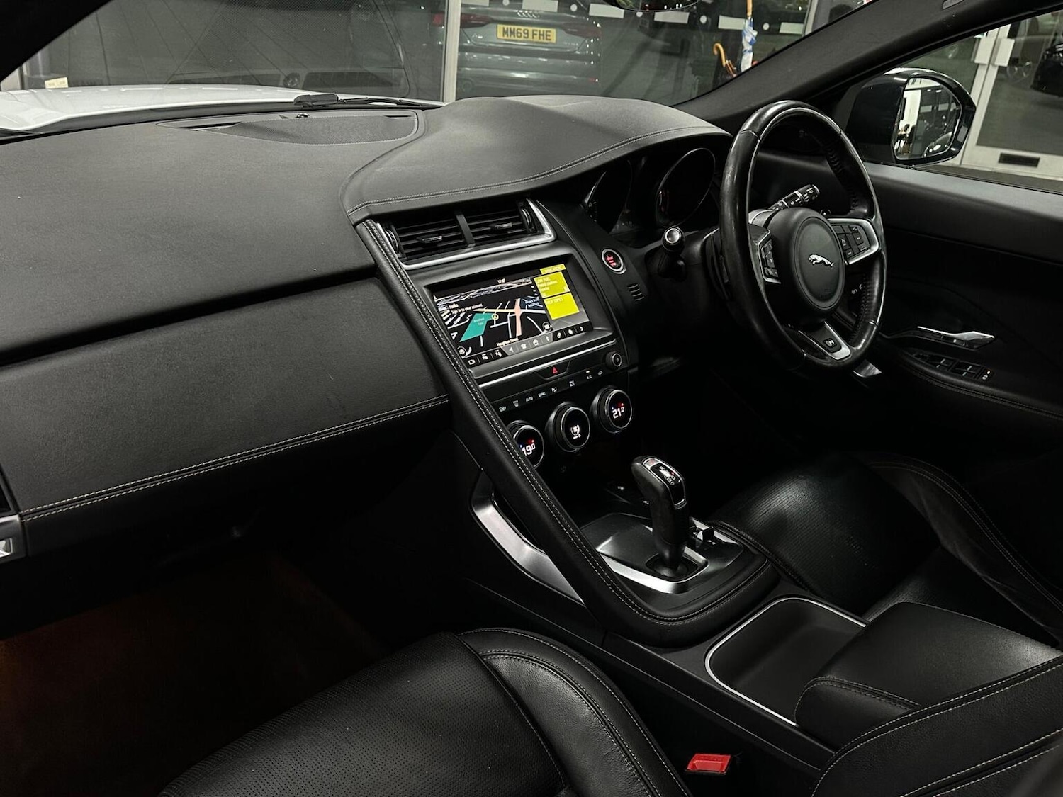 Used Jaguar E-Pace 2018 for sale - 76656185: Photo 38